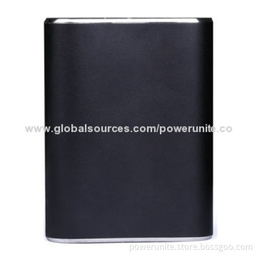 Dual USB Port Portable Power Bank with 8,800mAh Portable Charger High-end, Easy for Travel